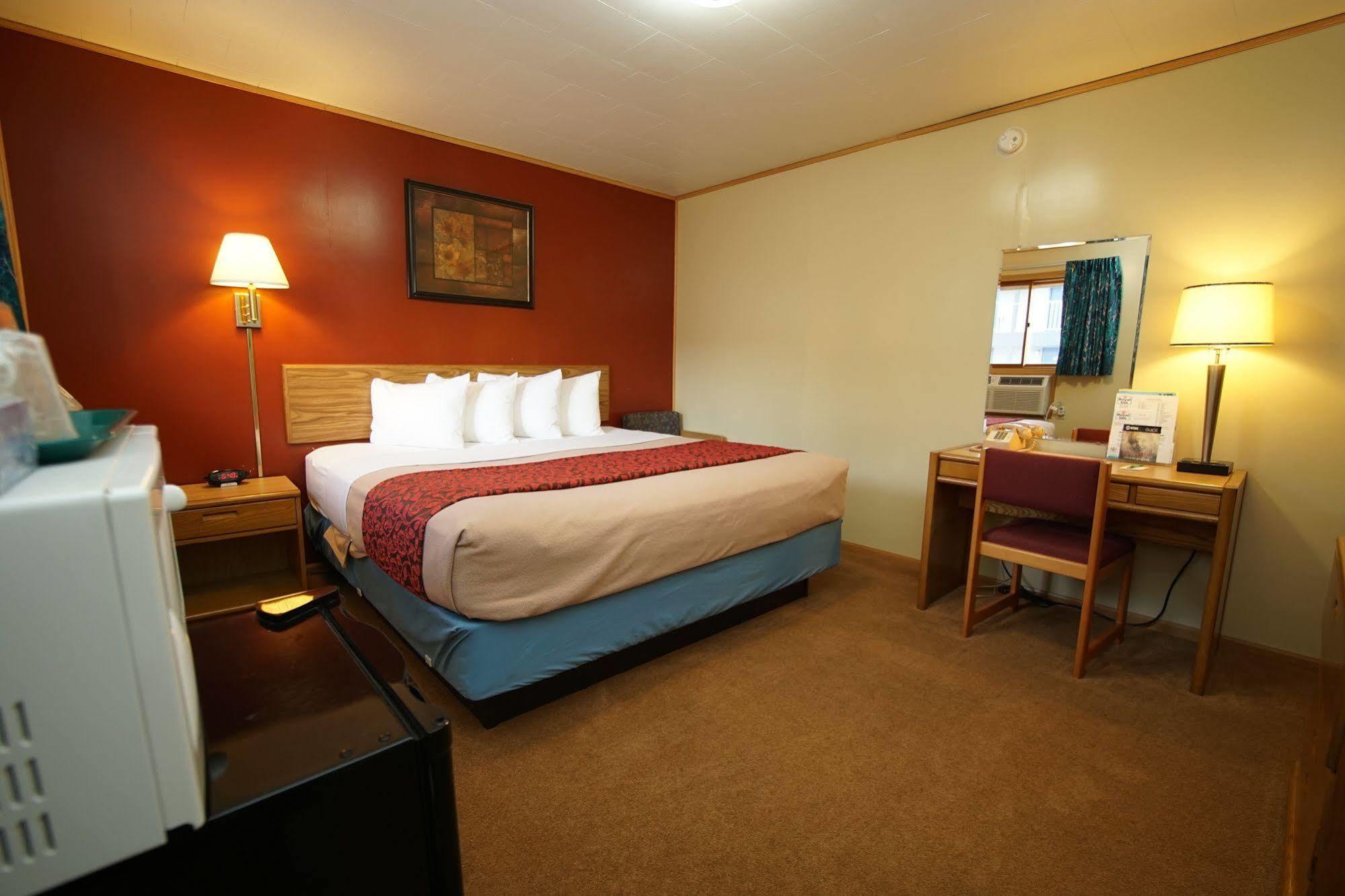 Royal Inn Hudson I-94 エクステリア 写真