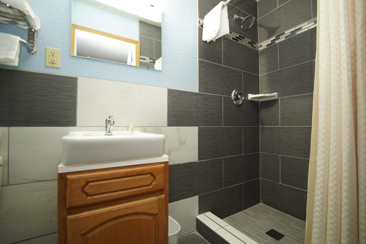 Royal Inn Hudson I-94 エクステリア 写真